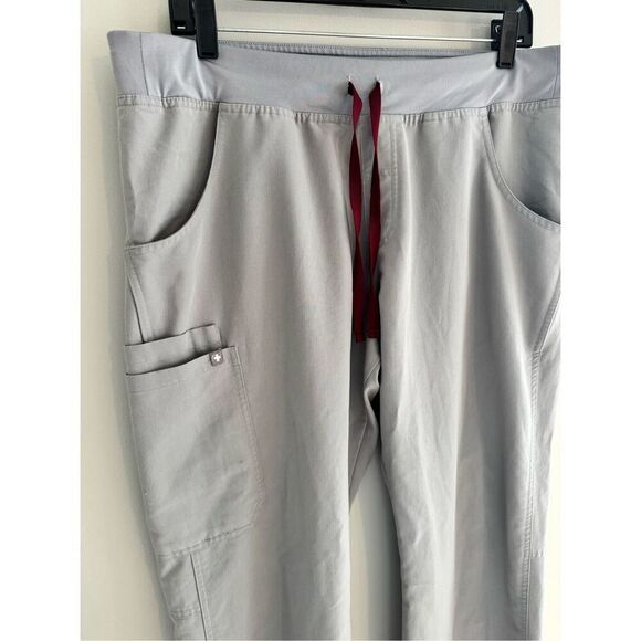 FIGS Kade Cargo Scrub Pants Cement Gray, Size L/T Large Tall - Picture 4 of 8